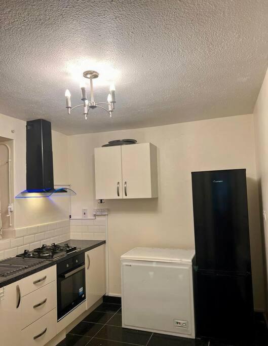 2 Bedroom Flat In Vauxhall, London Exterior foto